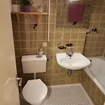 Appartement 17 *